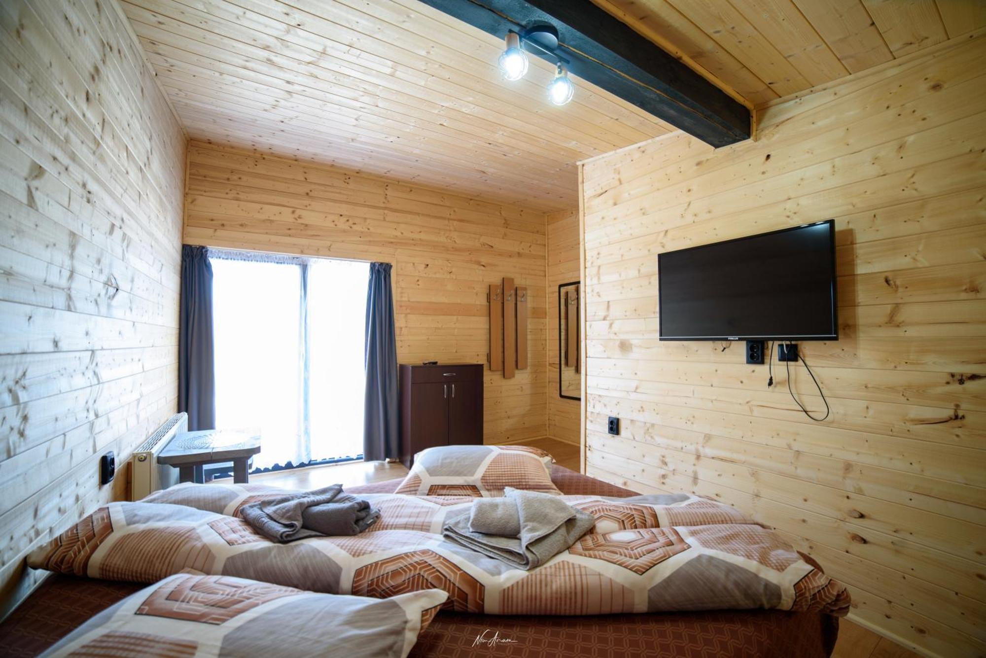 Cabana Din Vale Arieseni Apuseni Ngoại thất bức ảnh